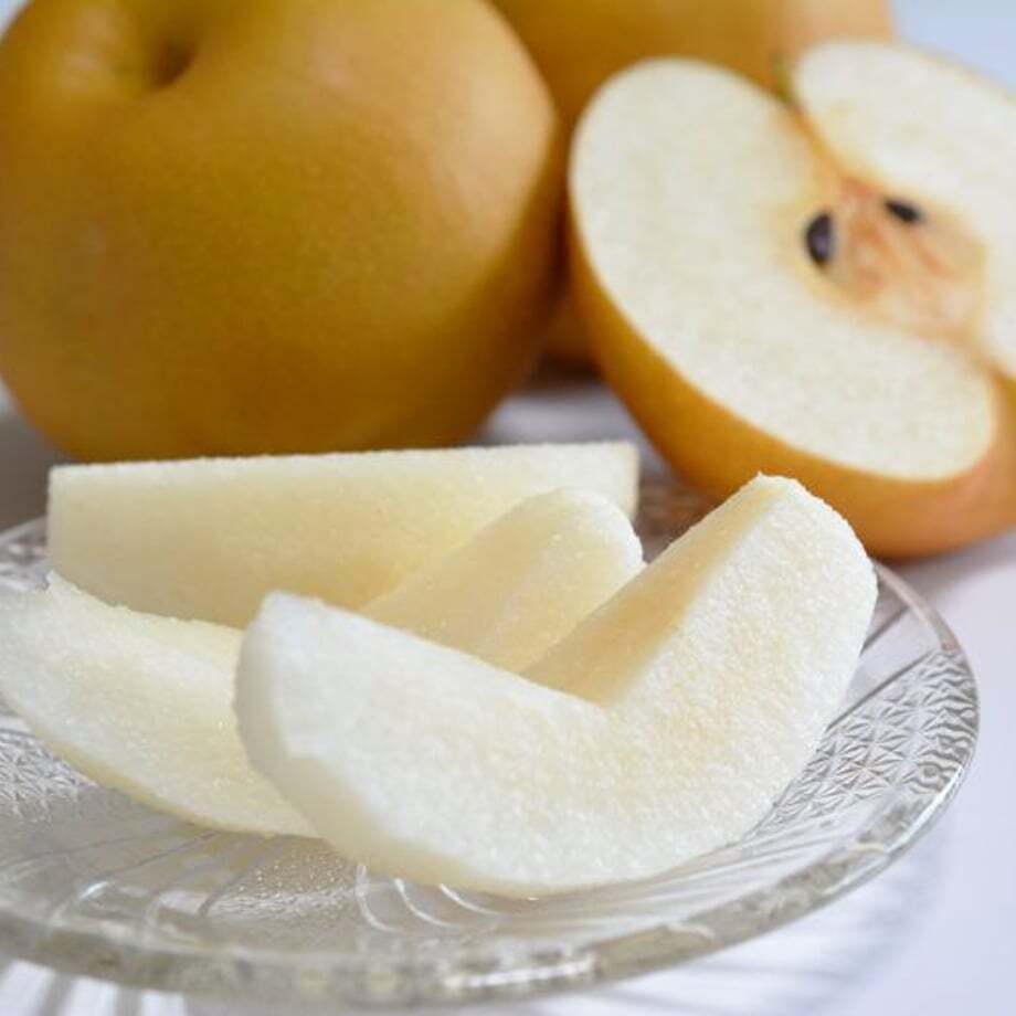 【予約：9月下旬〜随時発送】にいがた和梨 新王-しんおう- 約2kg化粧箱入 (3〜6玉) ギフト プレゼント お中元 お歳暮 出産祝い 内祝い お誕生日 御祝 御礼 母の日 父の日 敬老の日 記念日 手土産 季節の贈り物【送料無料】