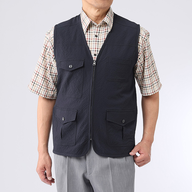 JACK BROWN ジャックブラウン サッカー生地 軽量 ベスト[メンズ メンズベスト 春夏 シニア 紳士服 薄手 メンズファッション 旅行 おしゃれ ポケット付き 夏 シニアファッション カジュアルベスト 散歩 父の日 涼しい]