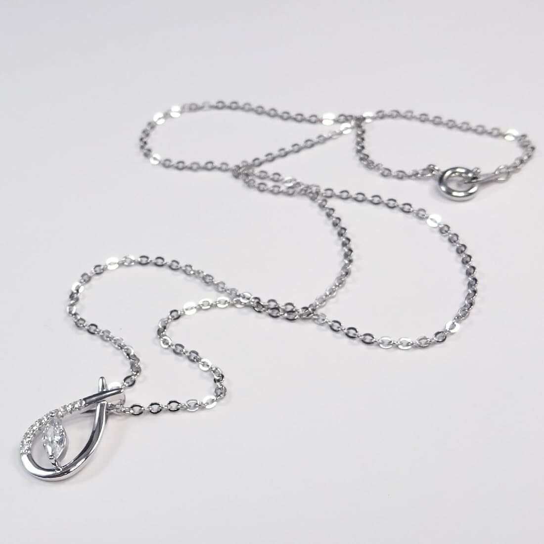 SILVER925 キュービックジルコニアストーン 雫型ネックレスペンダント マーキス＆パヴェCZ【送料無料】【レディース,激安,特価,通販】