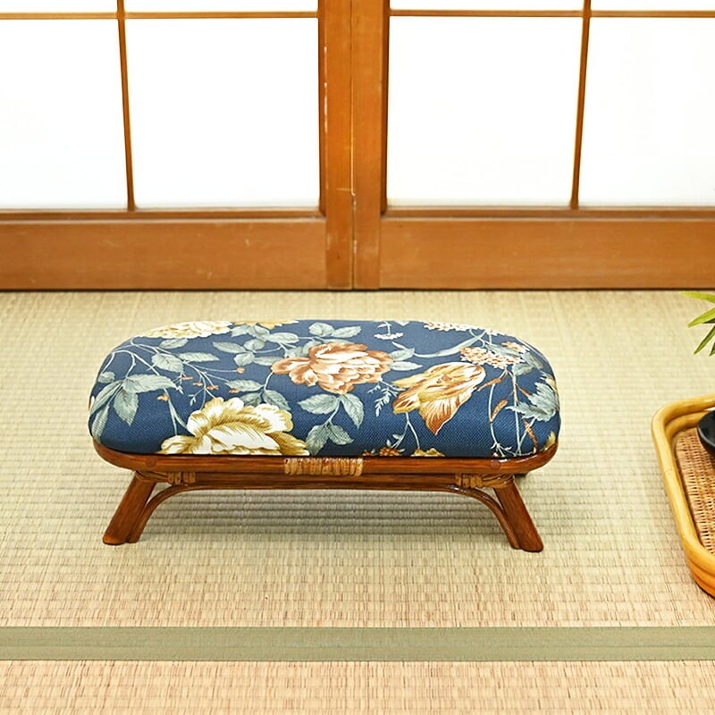 座椅子 アジアン家具 ラタン 1脚 2色展開 イエロー ネイビー 籐製 クッション 軽い 和風 和モダン 家具 和室 リビング 誕生日 プレゼント 来客用 旅館 ホテル 温泉 温泉旅館 モダン 収納 玄関 母の日 父の日 敬老の日 イス チェア