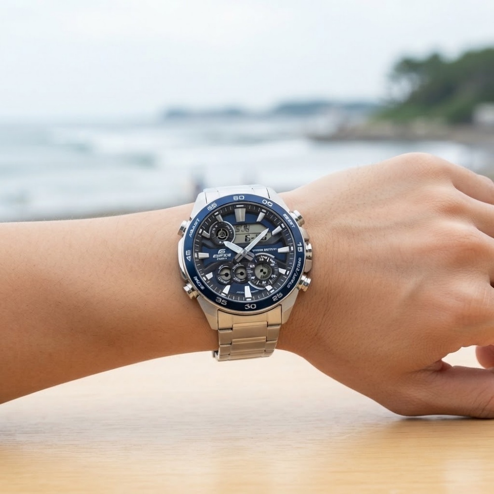カシオ エディフィス 腕時計 メンズ ブルー シルバー アナデジ CASIO EDIFICE 海外モデル 10年電池 100m防水 ワールドタイム ストップウォッチ スーパーイルミネーター モータースポーツ プレゼント ギフト 成人 卒業 入学