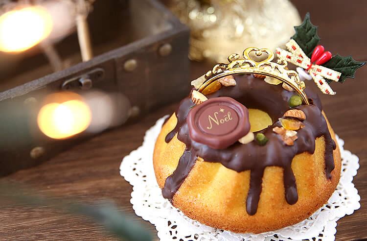 ＼早割！／ クリスマスケーキ クリスマスプレゼント 予約 2026 クグロフ いちご ホワイト チョコ チョコレート 1人用 お芋 さつまいも 女子会 女の子 ギフト クリームなし お取り寄せ 3号 1人 スイーツ お菓子 洋菓子 可愛い かわいい おしゃれ おいもや