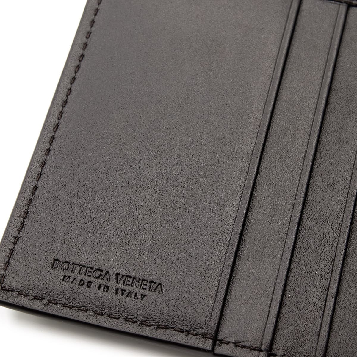 選べる2色 ボッテガヴェネタ 二つ折り財布 メンズ イントレチャート BOTTEGA VENETA 小銭入れなし 札入れ カード入れ6枚 本革 レザー ダークブラウン ダークグレー コンパクト 222338 V47W1 2006 2015