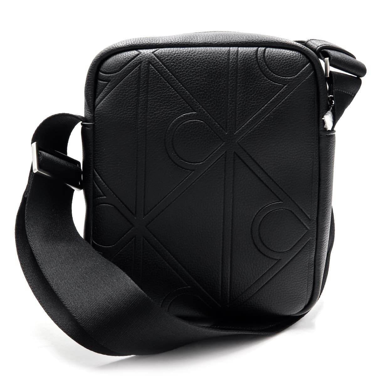 カルバンクライン ショルダーバッグ メンズ Calvin Klein EMBLEM AOP EMBOSS REPORTER 斜めがけ クロスボディ ミニショルダー ロゴ型押し ブラック 黒 ポリウレタン コンパクト 通勤 LV04D3331G-UB1