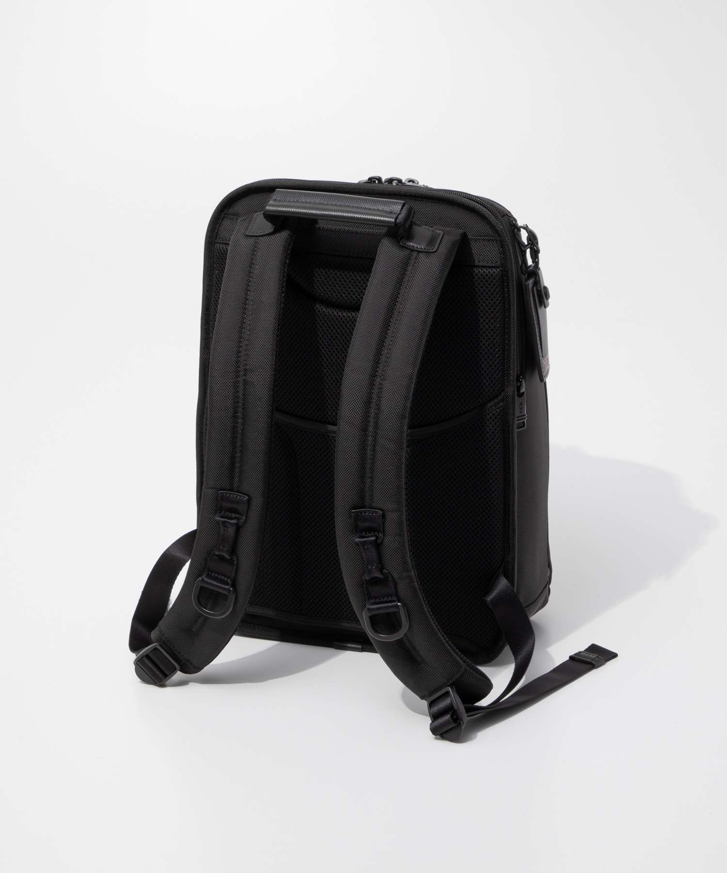 トゥミ TUMI ALPHA アルファ Slim Backpack スリム バックパック 02603581D3 117339 02603581MTGY3 148596 リュックサック ビジネス 通勤 メンズ バッグ ブラック