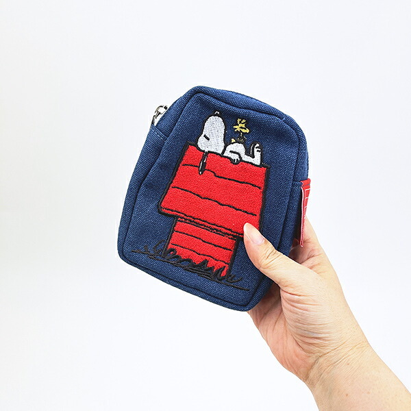 スヌーピー ドッグハウス ダイカットポーチ おやすみ SNOOPY