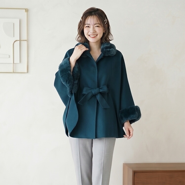 カシミヤ ブレンド ウール ケープ レッキス ファー 一枚仕立て 手縫い ハンドメイド レディース Filomo カシミヤ混 ダブルフェイス レッキス ファー 毛皮 冬 アウター 秋 30代 40代 50代 ギフト プレゼント 7F (02000091r)