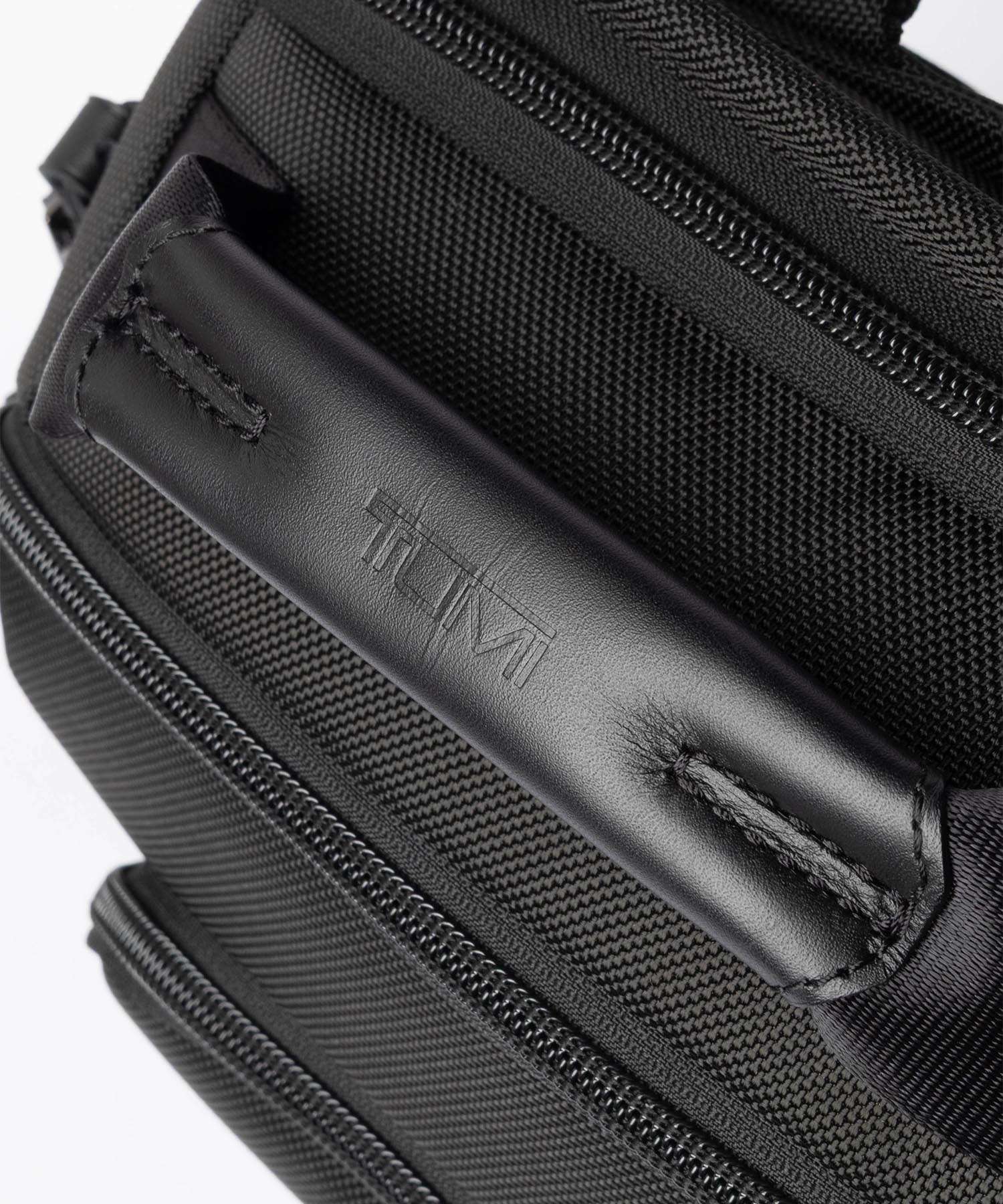 トゥミ TUMI ALPHA アルファ MEDIUM 15" EXP BACKPACK ミディアム 15インチ エクスパンダブル バックパック 02203727D4 158980 リュックサック メンズ バッグ