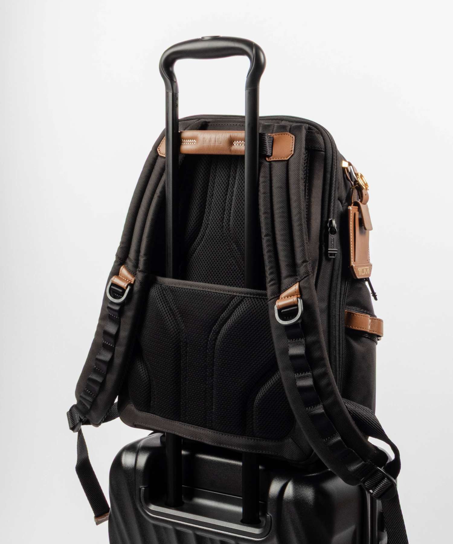 トゥミ TUMI ALPHA BRAVO アルファブラボー NAVIGATION BACKPACK ナヴィゲーション バックパック 0232793DBR 159077 リュックサック ユニセックス バッグ