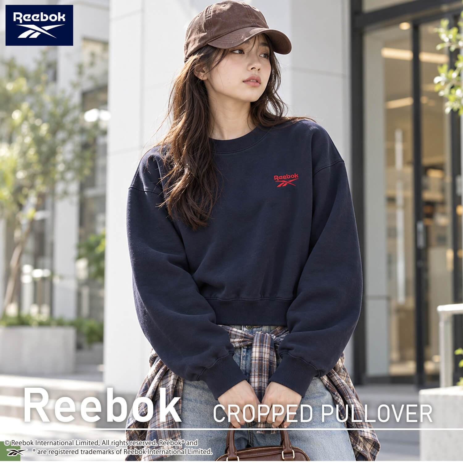Reebok リーボック トレーナー レディース RL-6500 スウェット クロップド ショート丈 長袖 クルーネック 裏起毛 暖かい ロゴ 刺繍 防寒 スタイルアップ スポーツ カジュアル ファッション トレーニング M L LL 黒 2026FW Karlas