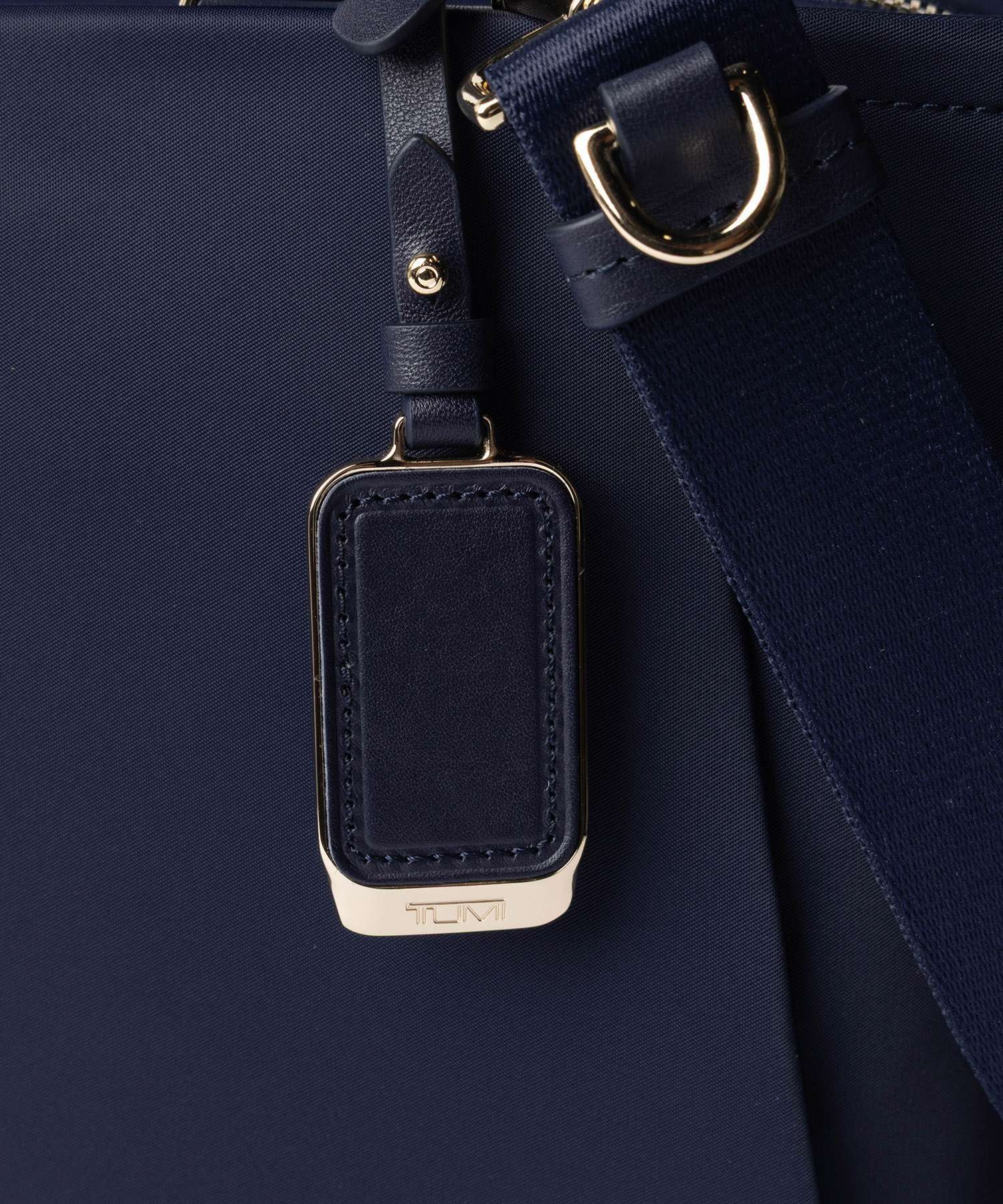 トゥミ TUMI VOYAGEUR ヴォヤジュール VALETTA MEDIUM TOTE ヴァレッタ ミディアム トート 0196722 159130 トートバッグ レディース バッグ