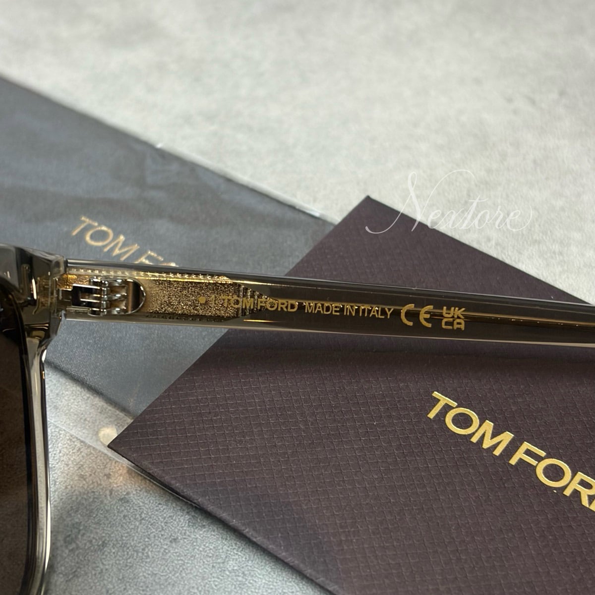 【並行輸入品】【正規品・新品 箱付き】TOMFORD トムフォード TF1131K FT1131K 45E イタリア製 サングラス メガネ 眼鏡 メンズ レディース TOM FORD トム フォード 伊達メガネ