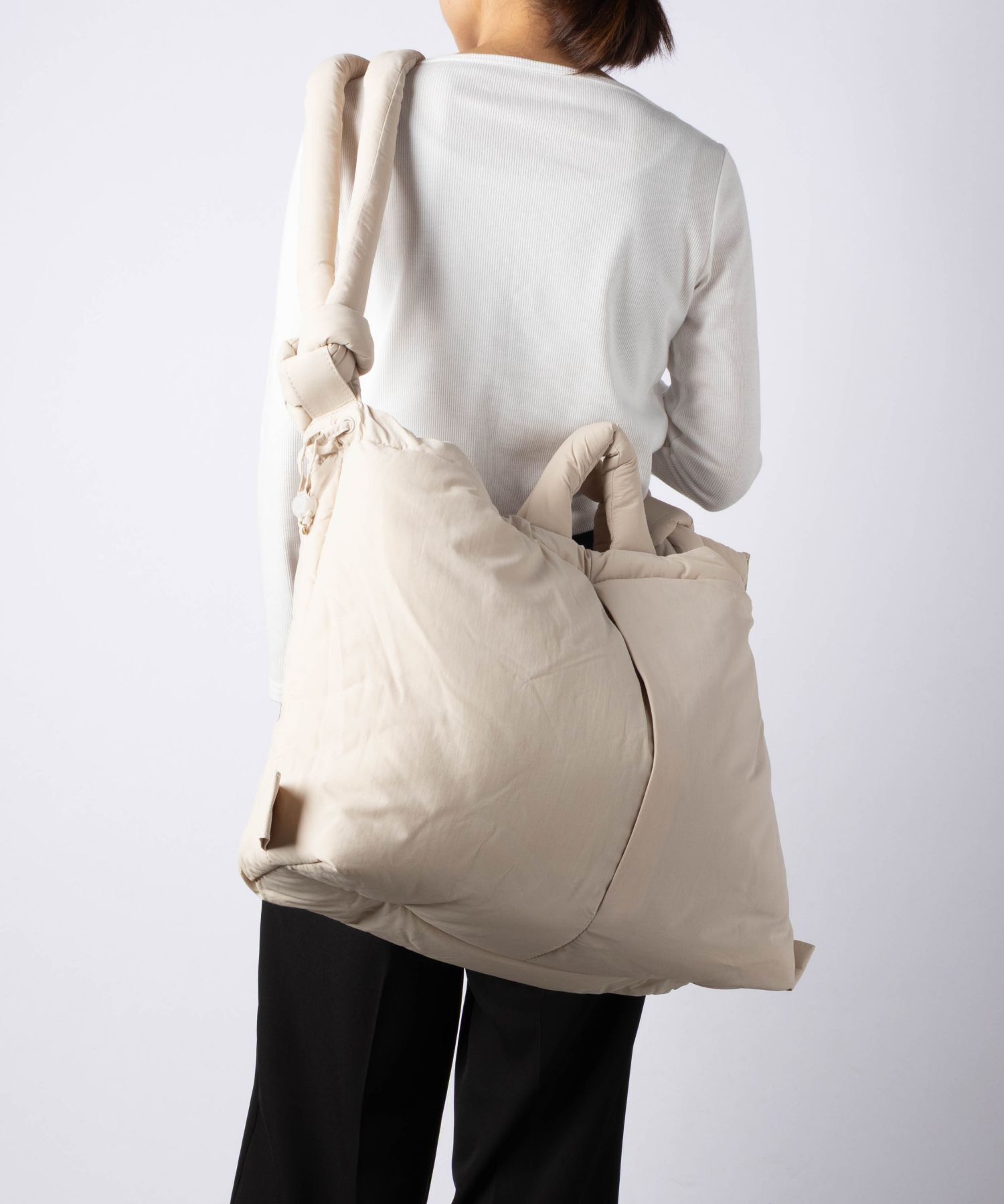 オレンド OLEND LARGE ONA SOFT BAG ラージ オナ ソフト バッグ ショルダーバッグ ハンドバッグ トートバッグ バックパック ユニセックス バッグ 大容量 A4 通勤 通学 旅行