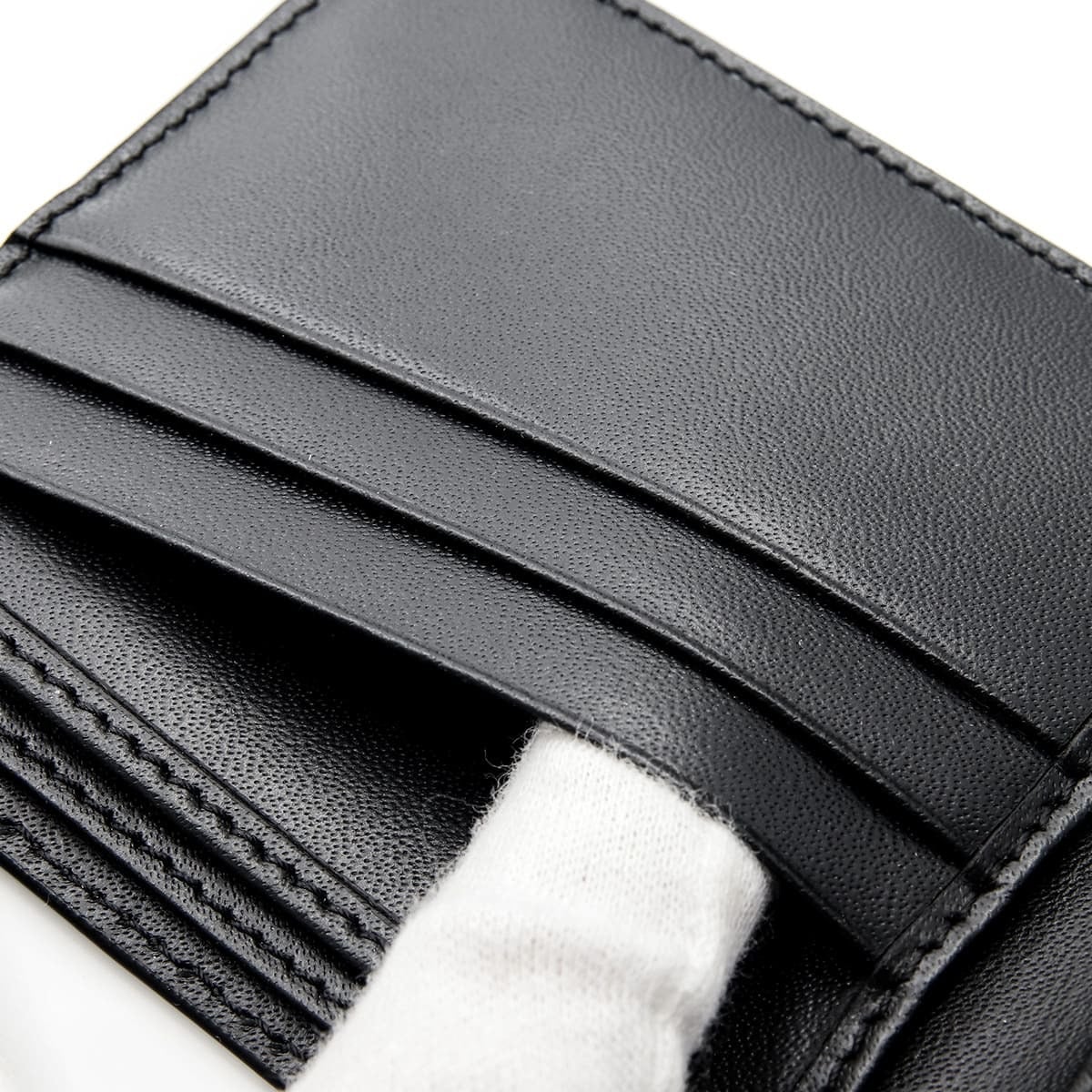 ヴィヴィアンウエストウッド Vivienne Westwood 二つ折り財布 サフィアーノ メンズ レディース ブラック 黒 オーブ 小銭入れなし 札入れ カード入れ SAFFIANO MAN BILLFOLD 51120008 L001N N402