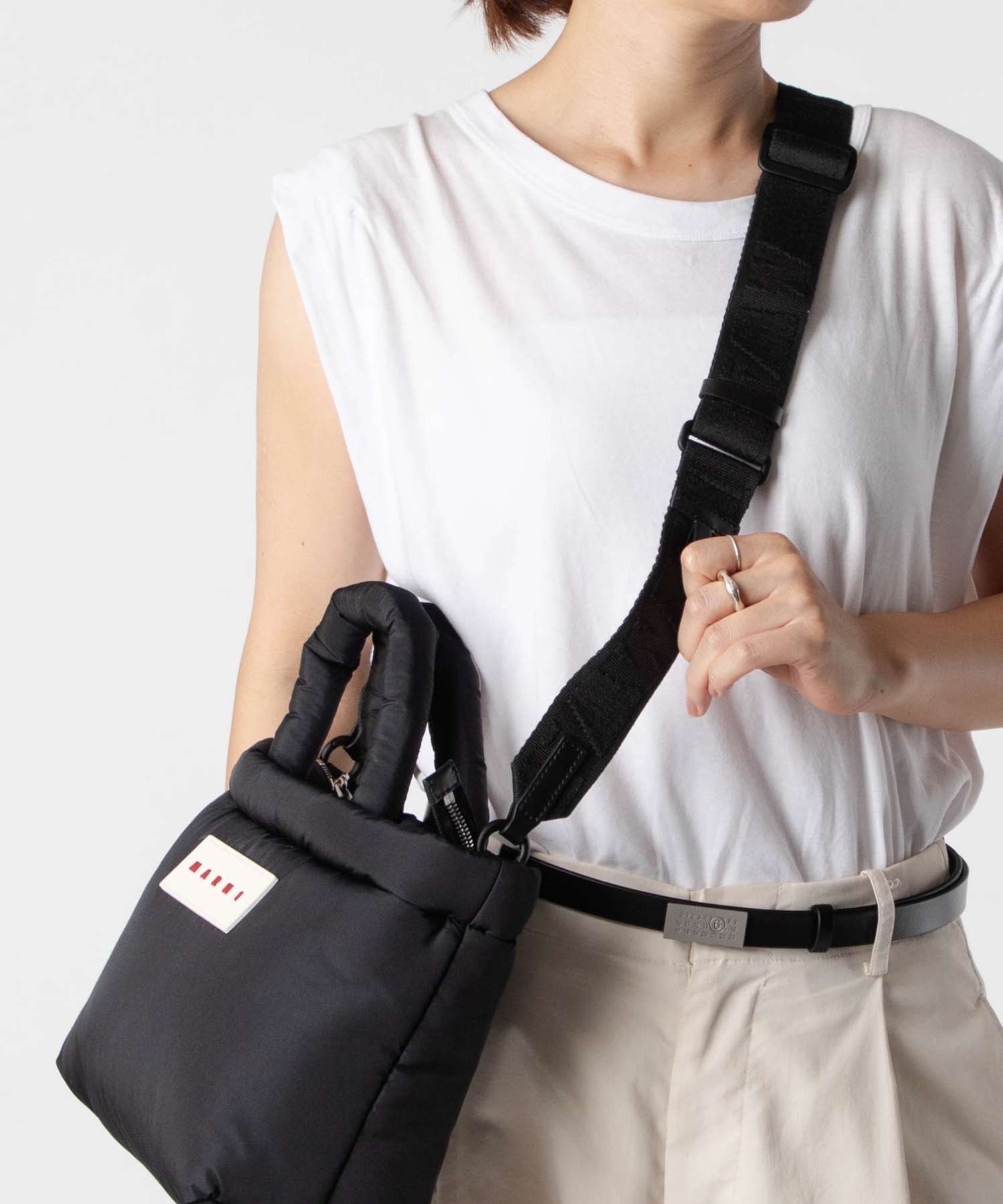 マルニ MARNI PUFF E/W TOTE BAG パフ トートバッグ BMMP0131U2 P8068 ショルダーバッグ メンズ レディース バッグ ブラック