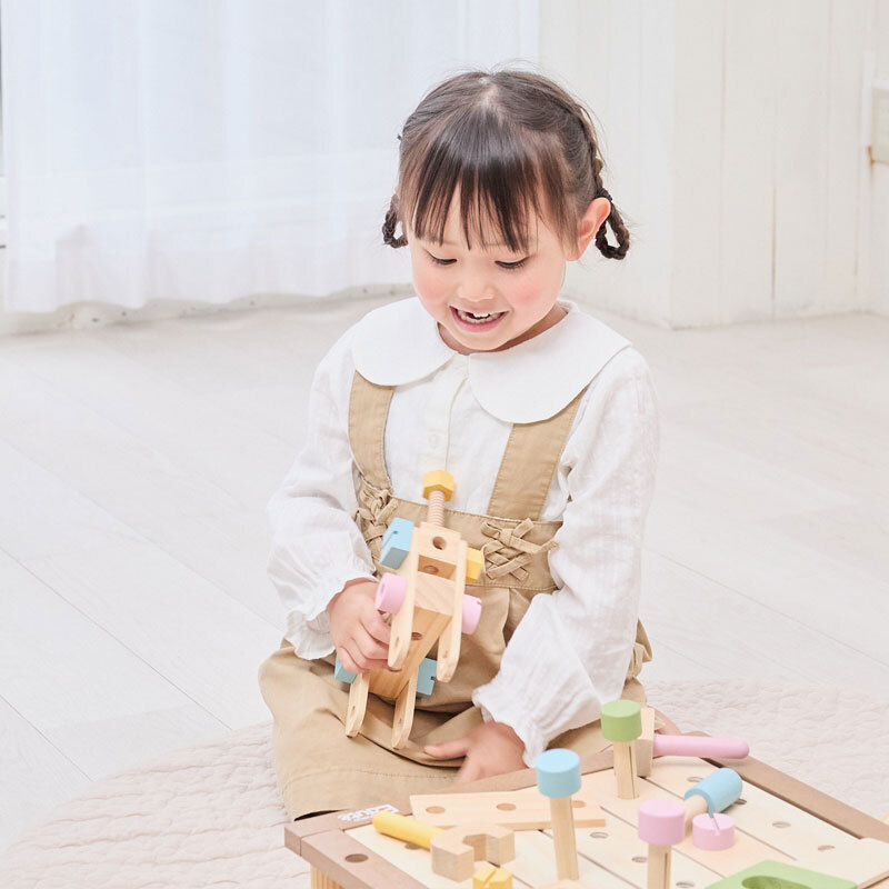 大工さんテーブル | 誕生日プレゼント   3歳 女の子 男の子 誕生日 プレゼント おもちゃ 木のおもちゃ 木製玩具 木製 知育玩具 誕生日 クリスマス プレゼント 入園祝い 入園祝い ギフト エデュテ