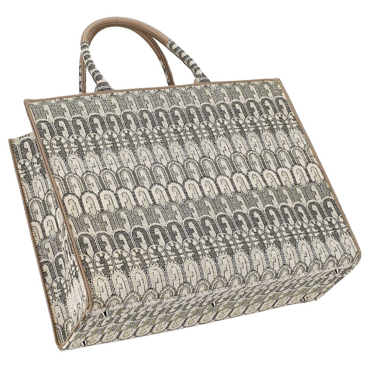 FURLA ベージュブックトートトートバッグハンドバッグフルラ
