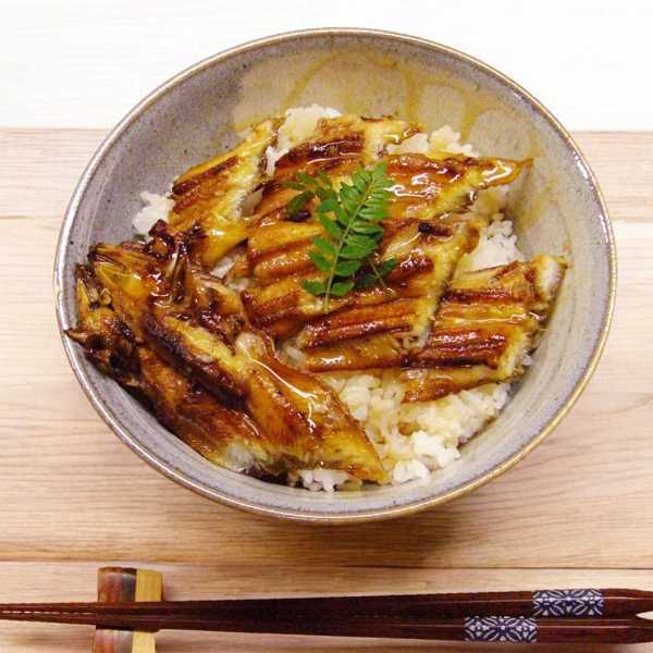 焼きあなご 国産 真空パック 450g 下村商店 穴子 アナゴ 焼き穴子 魚介類 海鮮 惣菜 おかず おつまみ グルメ ギフト プレゼント 贈答用 贈り物 内祝い お中元 お歳暮 冷蔵
