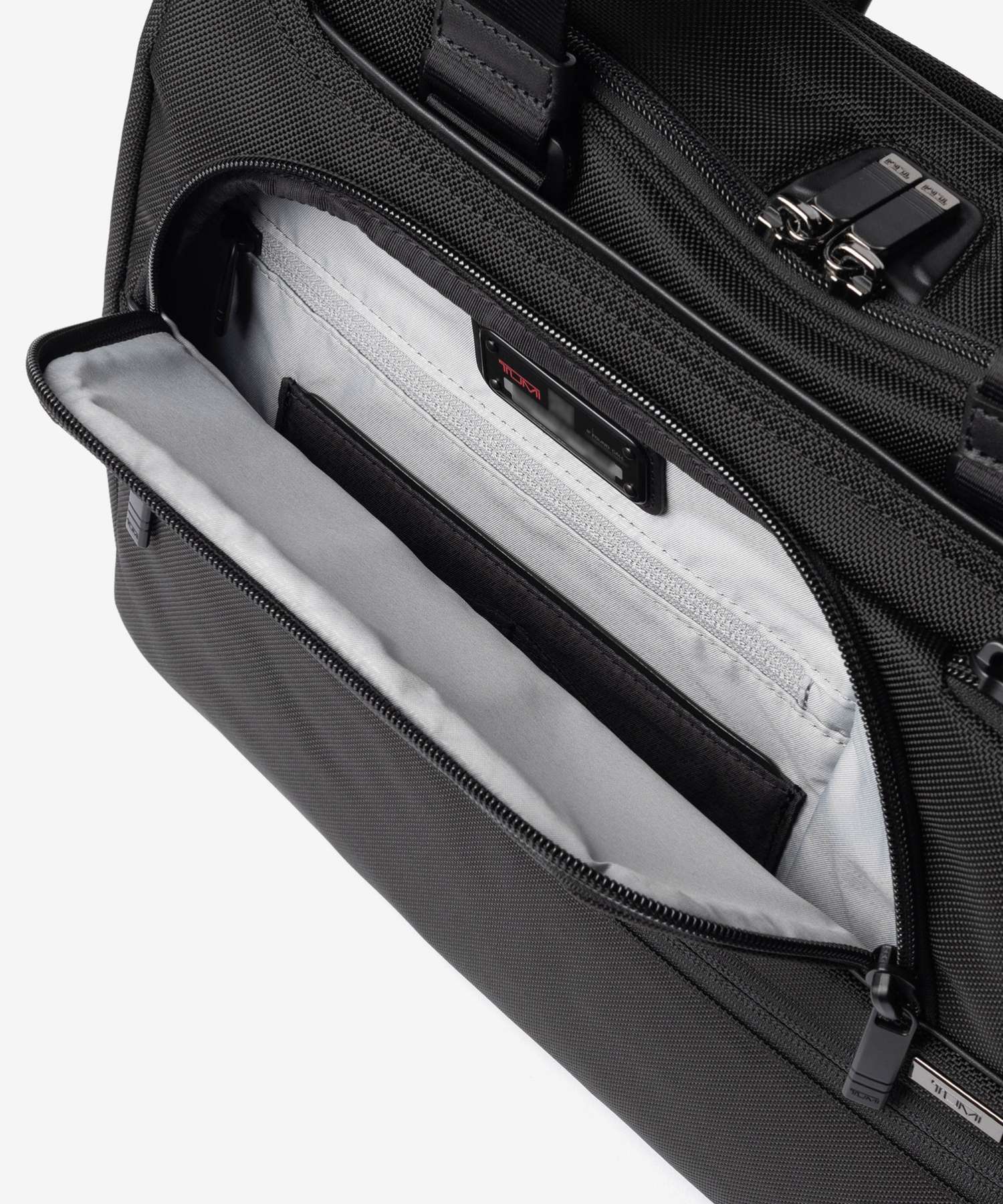 トゥミ TUMI ALPHA アルファ 3-WAY CONVERTIBLE BRIEF スリーウェイ コンバーチブル ブリーフケース 02603182D4 158962 ビジネスバッグ ショルダーバッグ ブリーフ 通勤 メンズ バッグ ブラック