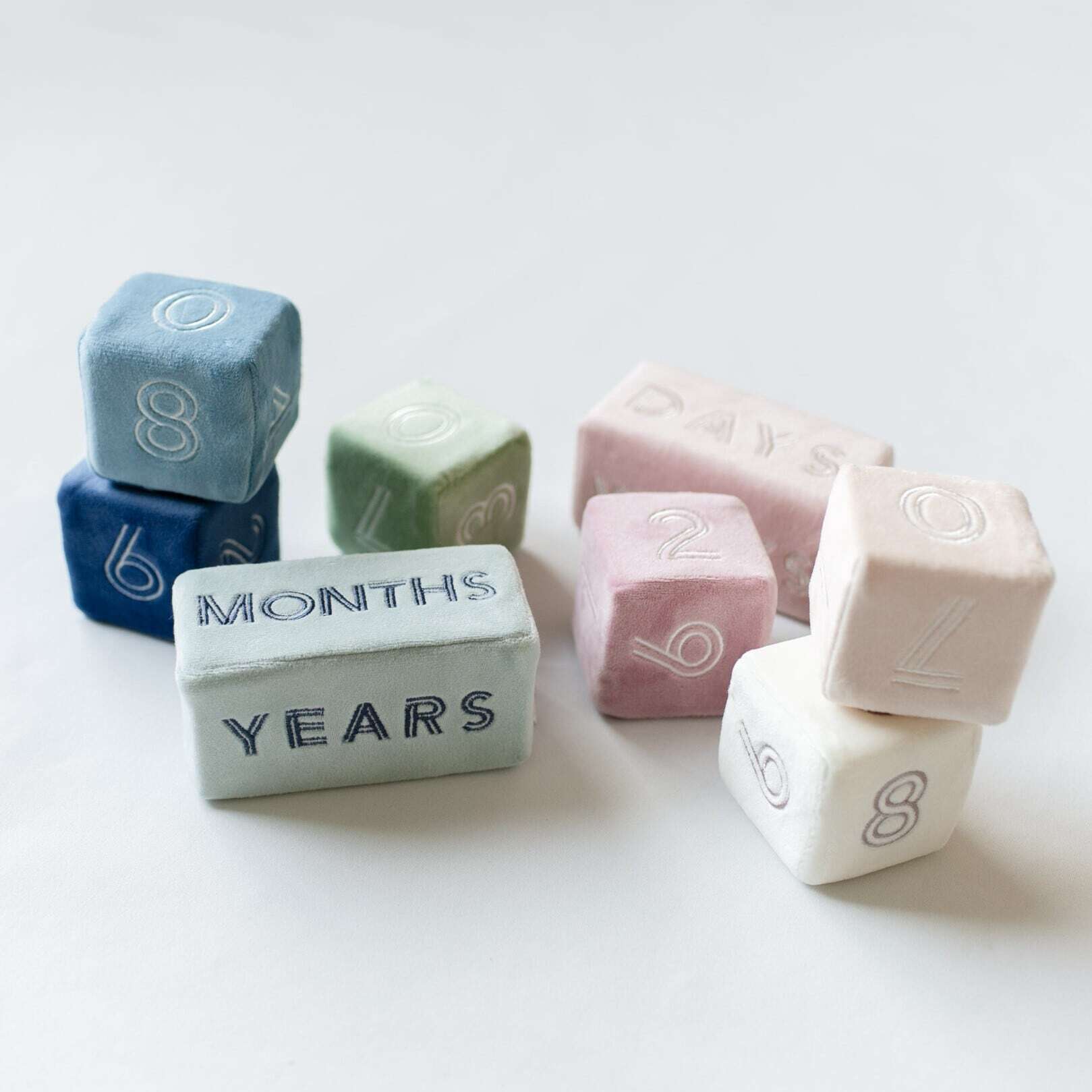 mocmof 100日記念やわもちブロック モクモフ 622-670012 ベビー・マタニティ記念品 ギフト プレゼント 出産祝い