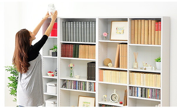 本棚 スリム 大容量 幅30cm 高さ180cm コミックラック 漫画収納 可動棚6枚 隙間収納 省スペース ブックシェルフ CD DVD 収納棚 オープンラック 木製 おしゃれ ホワイト ナチュラル ダークブラウン 新生活