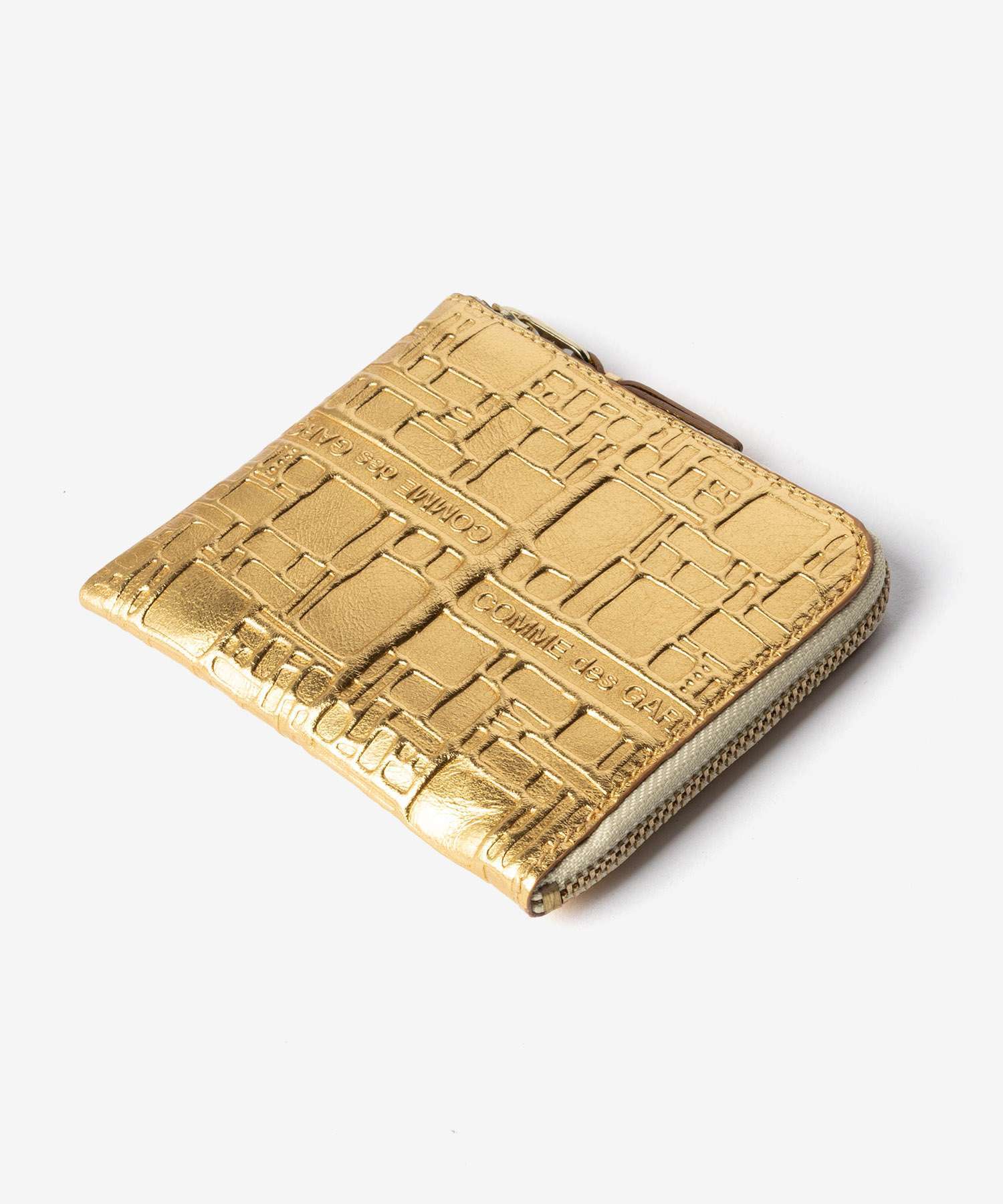コムデギャルソン COMME DES GARCONS EMBOSSED LOGOTYPE エンボスロゴタイプ HALF ZIP WALLET ハーフジップ ウォレット SA3100EG ミニ財布 L字ファスナー コインケース ユニセックス 財布