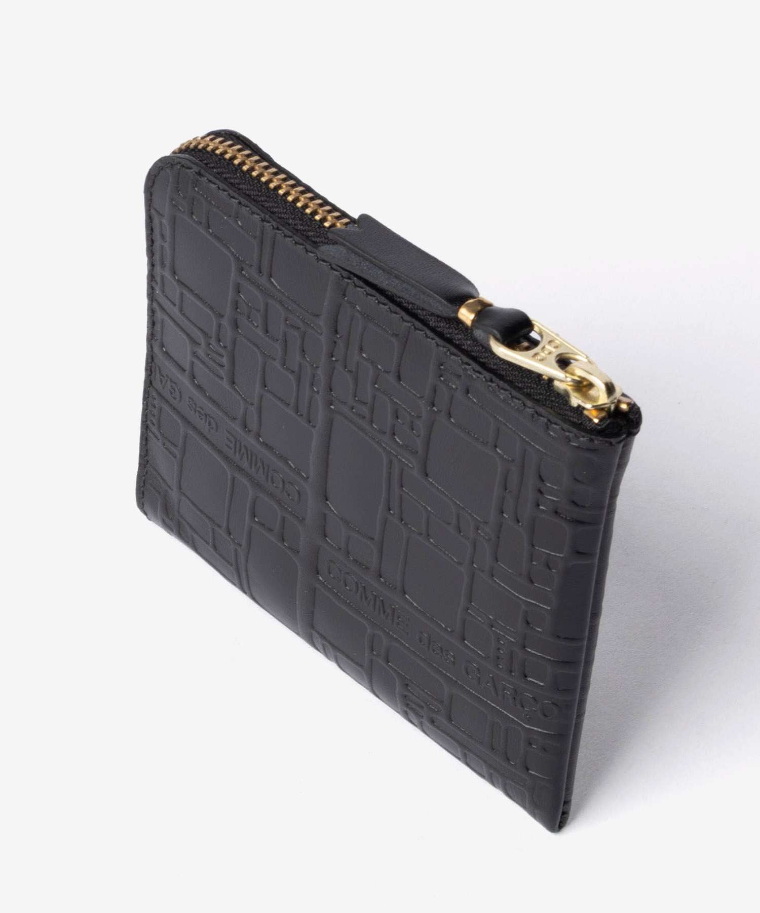 コムデギャルソン COMME DES GARCONS EMBOSSED LOGOTYPE エンボスロゴタイプ HALF ZIP WALLET ハーフジップ ウォレット SA3100EL ミニ財布 L字ファスナー コインケース ユニセックス 財布