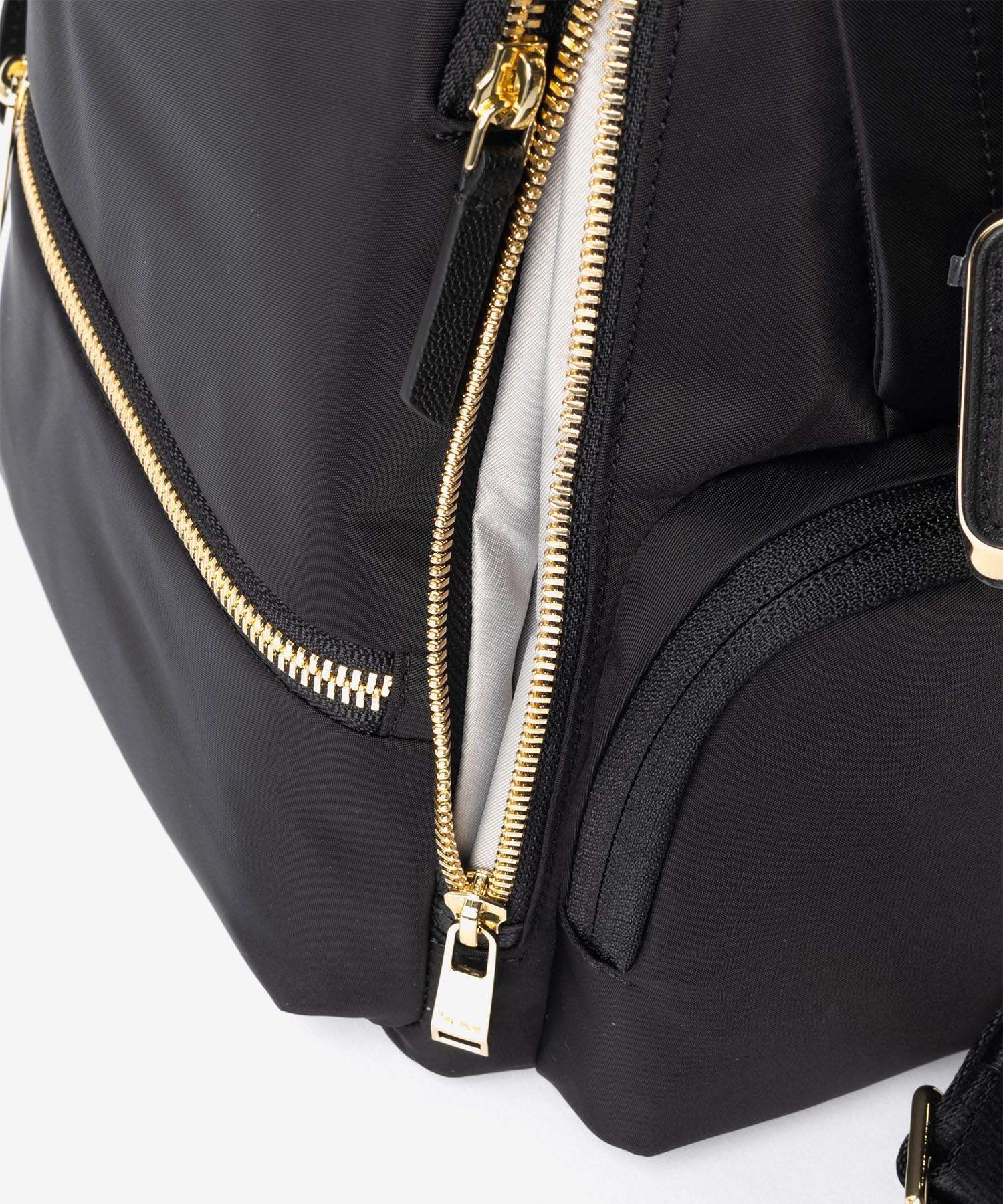 トゥミ TUMI VOYAGEUR ヴォヤジュール CELINA MEDIUM BACKPACK セリーナ ミディアム バックパック 0196691 154168 リュックサック レディース バッグ
