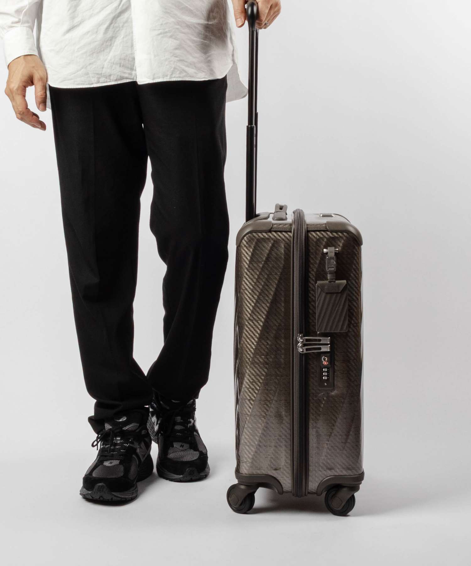 トゥミ TUMI 19 DEGREE LITE ディグリー ライト INTERNATIONAL CARRY-ON インターナショナル キャリーオン 34L 037401DGT 037401TITG 154200 キャリーバッグ スーツケース ユニセックス バッグ