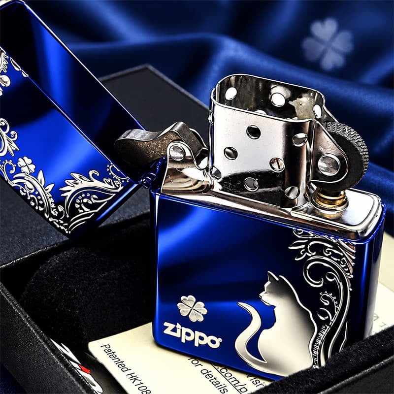 ZIPPO ライター ねこ キャット ジッポ 猫 クローバー 青 ロゴ 四つ葉 かわいい おしゃれ ジッポー ブルー 銀差し ネコ 可愛い 女性 レディース メンズ ギフト プレゼント