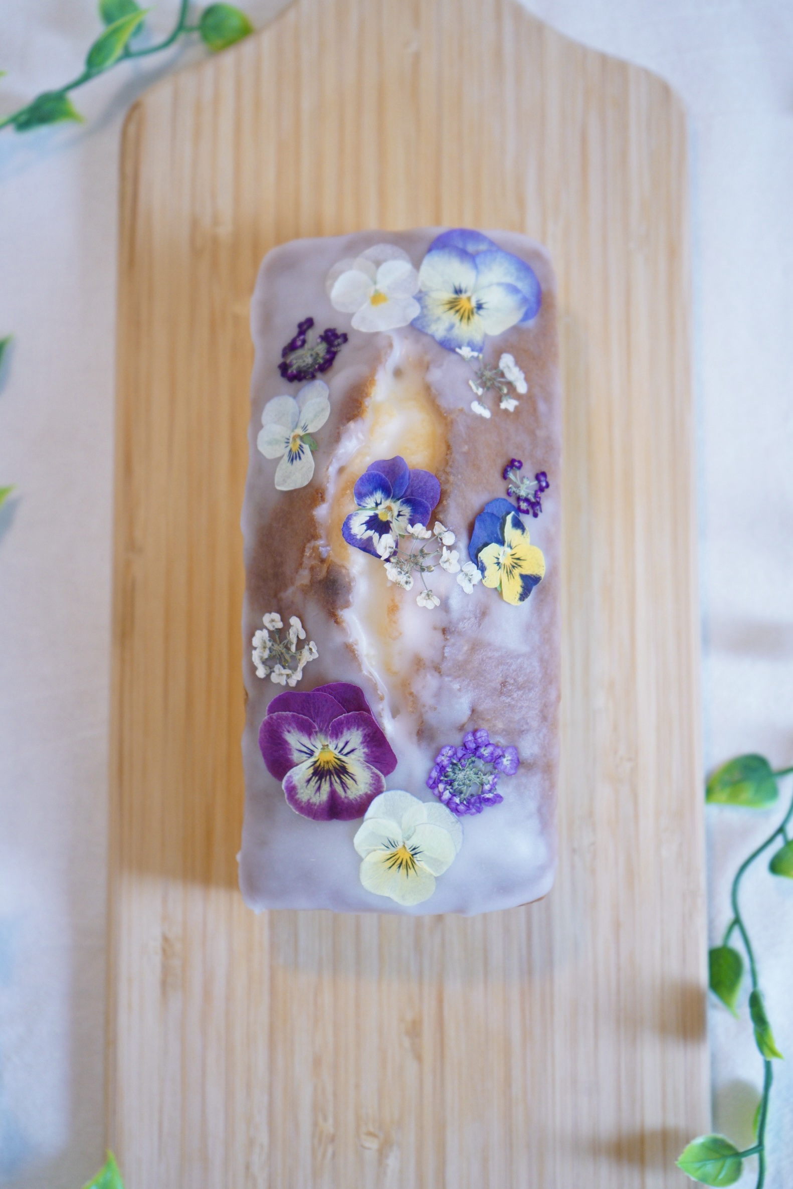 【送料無料】【食られるお花のパウンドケーキ+季節のパウンドケーキ(秋) 】ギフト/ご褒美/プレゼント/お祝い/誕生日　
