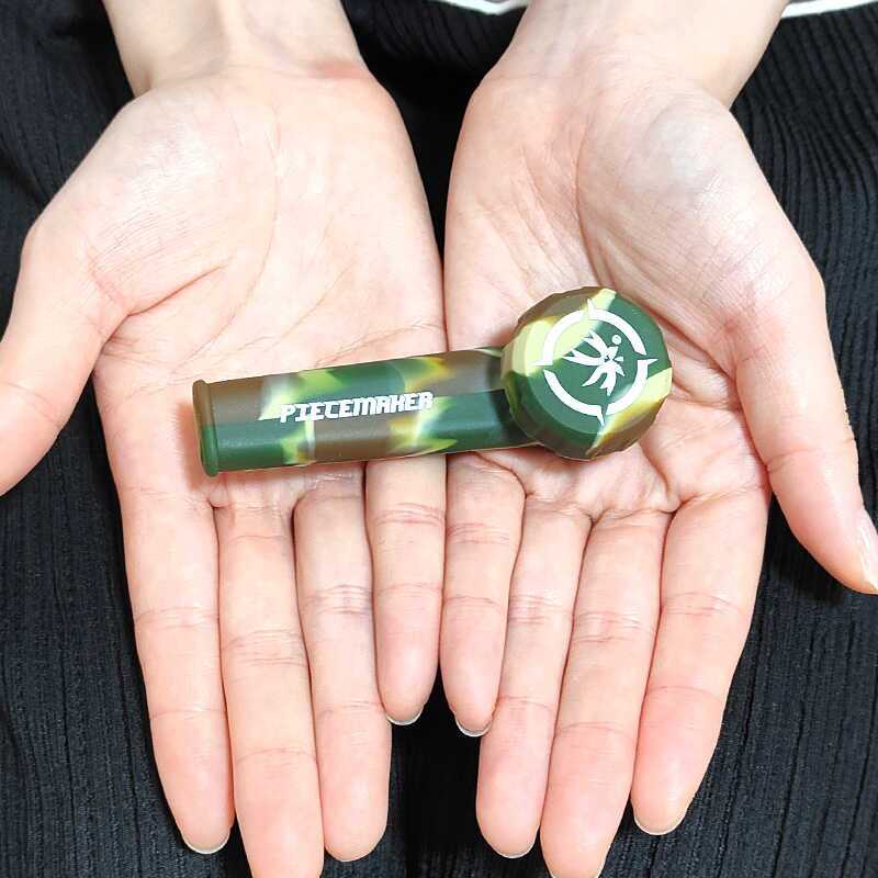 パイプ PieceMaker Karma カモフラージュ シリコン製 迷彩 かっこいい スクリーン不要 ピースメーカー カルマ 小さい 持ち運び ミニ おしゃれ 煙草 ミリタリー 丈夫 たばこ メンズ ギフト プレゼント