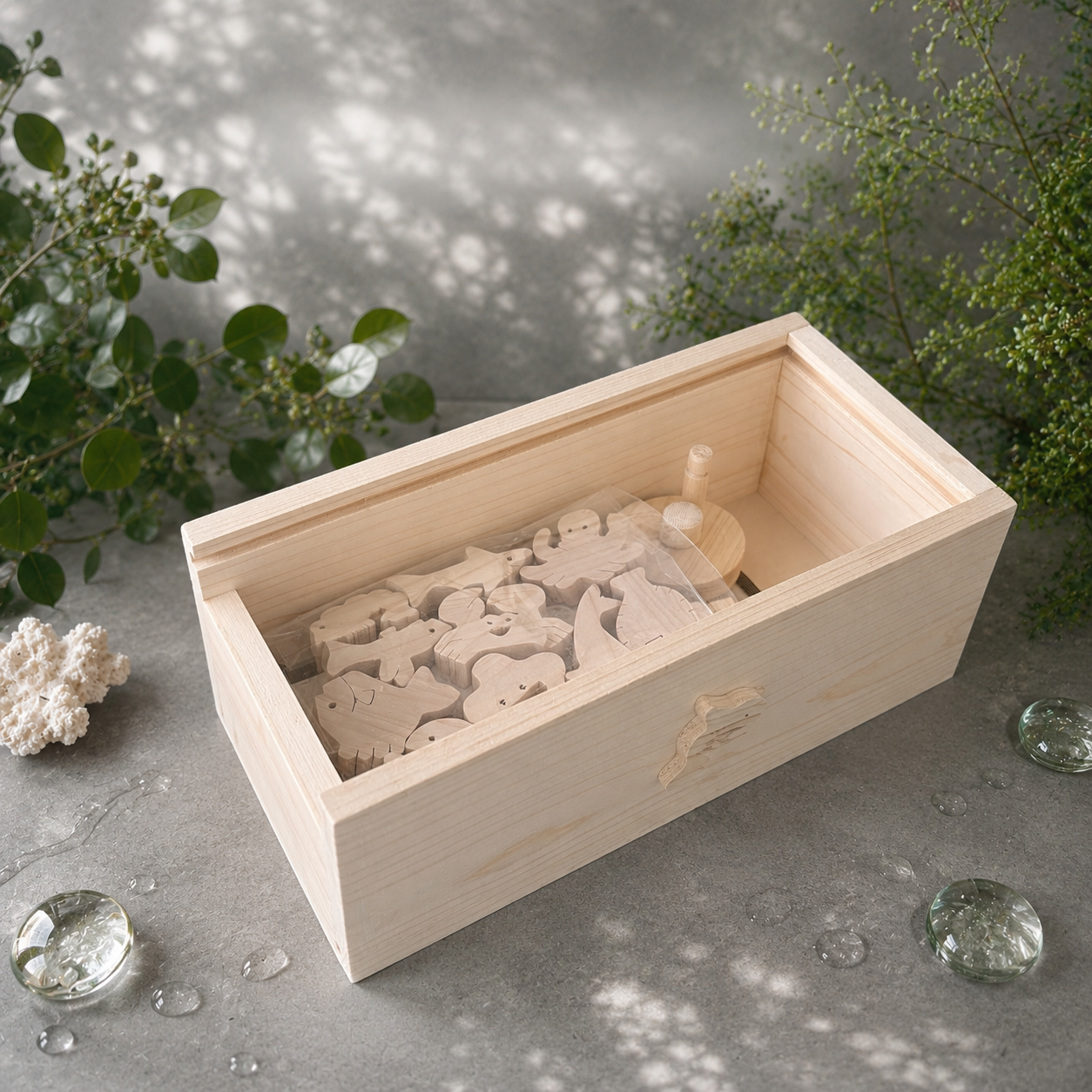 国産ヒノキのお魚釣り｜木箱付き木製釣り遊びセット｜10種類のお魚・釣竿付き｜木のおもちゃ・知育玩具
