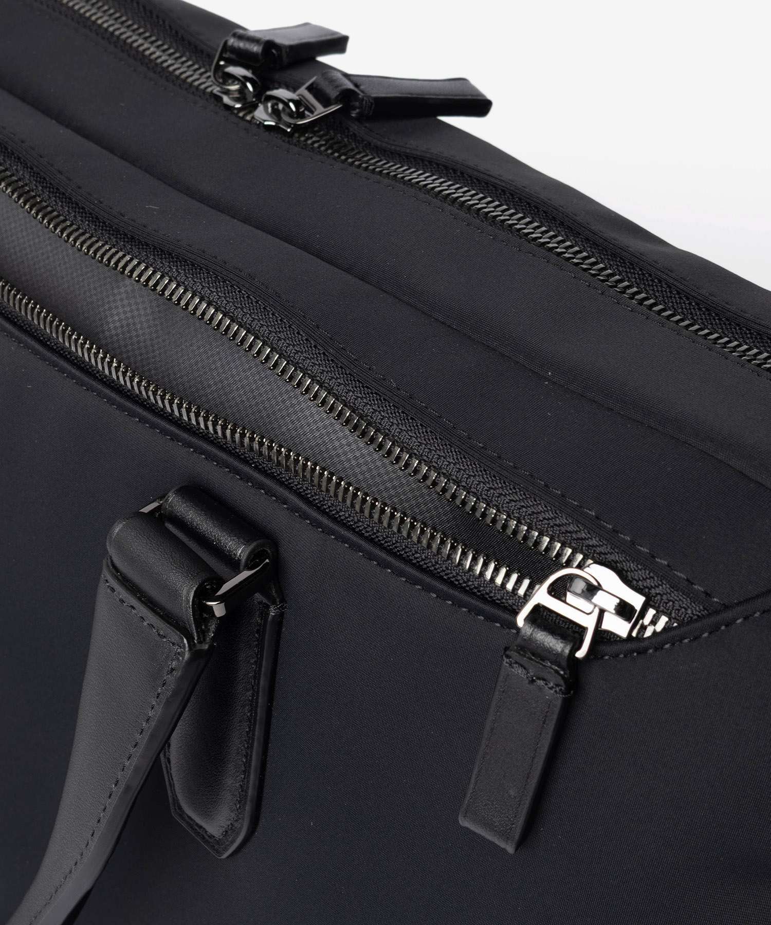 トゥミ TUMI HARRISON ハリソン AVONDALE TOP ZIP BRIEF アヴォンデール トップ ジップ ブリーフ 06602052D 148590 ブリーフケース ビジネスバッグ ショルダーバッグ メンズ バッグ