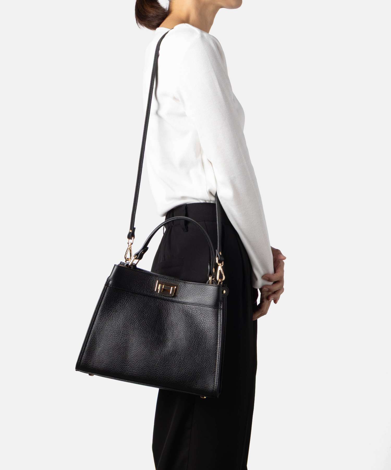 ジャンニノターロ GIANNI NOTARO Carol J. キャロルジェイ Leather Shoulder bag 418 レザーショルダーバッグ 418 ハンドバッグ レディース バッグ