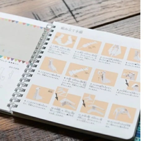ぬりえ 立体ぬり絵 おもちゃ ベビートイ 子供用おもちゃ 紙製トイ 手作り 出産祝い べイーギフト 御祝い 贈り物 プレゼント クレヨン ファミリー ギフト 乗り物 どうぶつ
