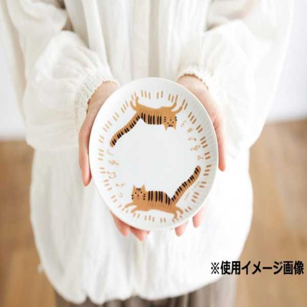 プレート TABBY'S MUSIC トラネコ 猫柄 磁器 皿 プレート 音楽モチーフ おしゃれ インテリア雑貨 ティータイム カフェ風 ギフト プレゼント セトクラフト