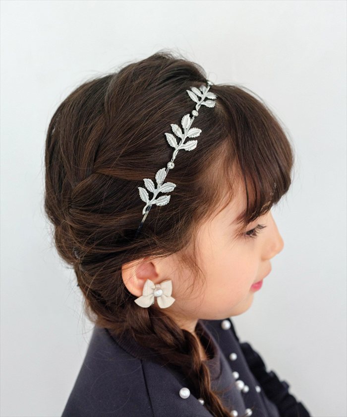 カチューシャ キッズ 通販 Rora ルリー ヘアアクセサリー 髪飾り 髪留め 子供 女の子 かわいい おしゃれ 可愛い オシャレ 細身 リーフ ストーン お出かけ フォーマル 発表会 結婚式 お呼ばれ 七五三 上品 きれいめ キッズファッション