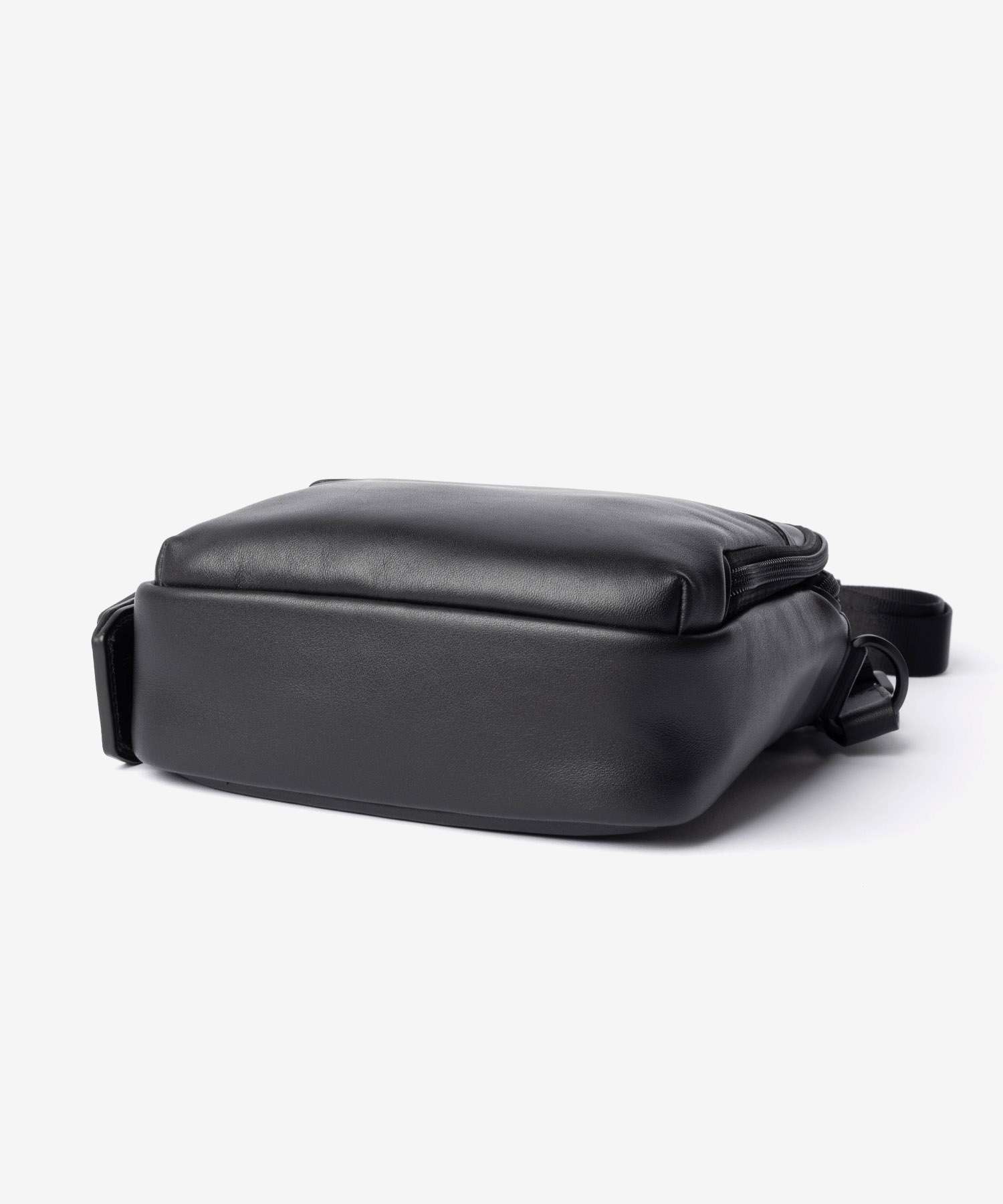 トゥミ TUMI ALPHA アルファ SMALL CROSSBODY スモール クロスボディ 09203724DL4 158987 ショルダーバッグ メンズ バッグ