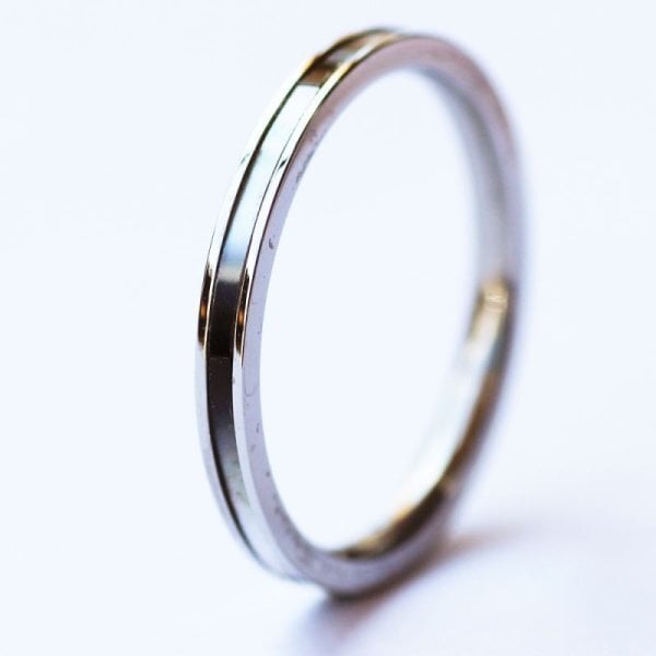 Rve〈レーヴ〉夢をまとうシェルリング｜刻印可能｜ブラック サージカルステンレス 金属アレルギー対応 結婚記念日 夫婦ペア 無料ラッピング ジーラブ 女性ギフト 無料ラッピング ジーラブ