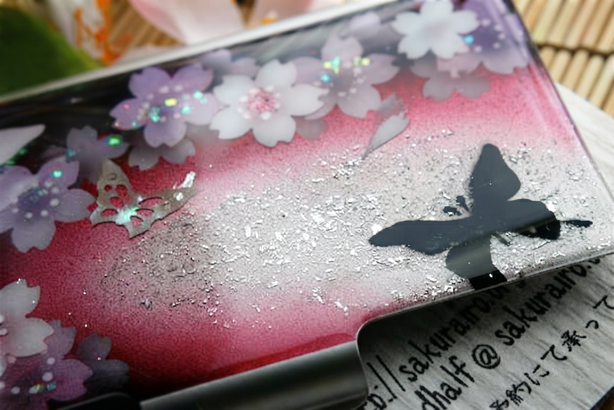 名刺入れ『値』和柄 和風 カードケース 夜桜 伝統工芸 職人 手作り 名入れ 記念日 誕生日 ギフト 送料無料 和風 ハンドメイド 立体彩色 螺鈿風 20代 40代 50代 プレゼント お祝い 還暦 退職 卒業