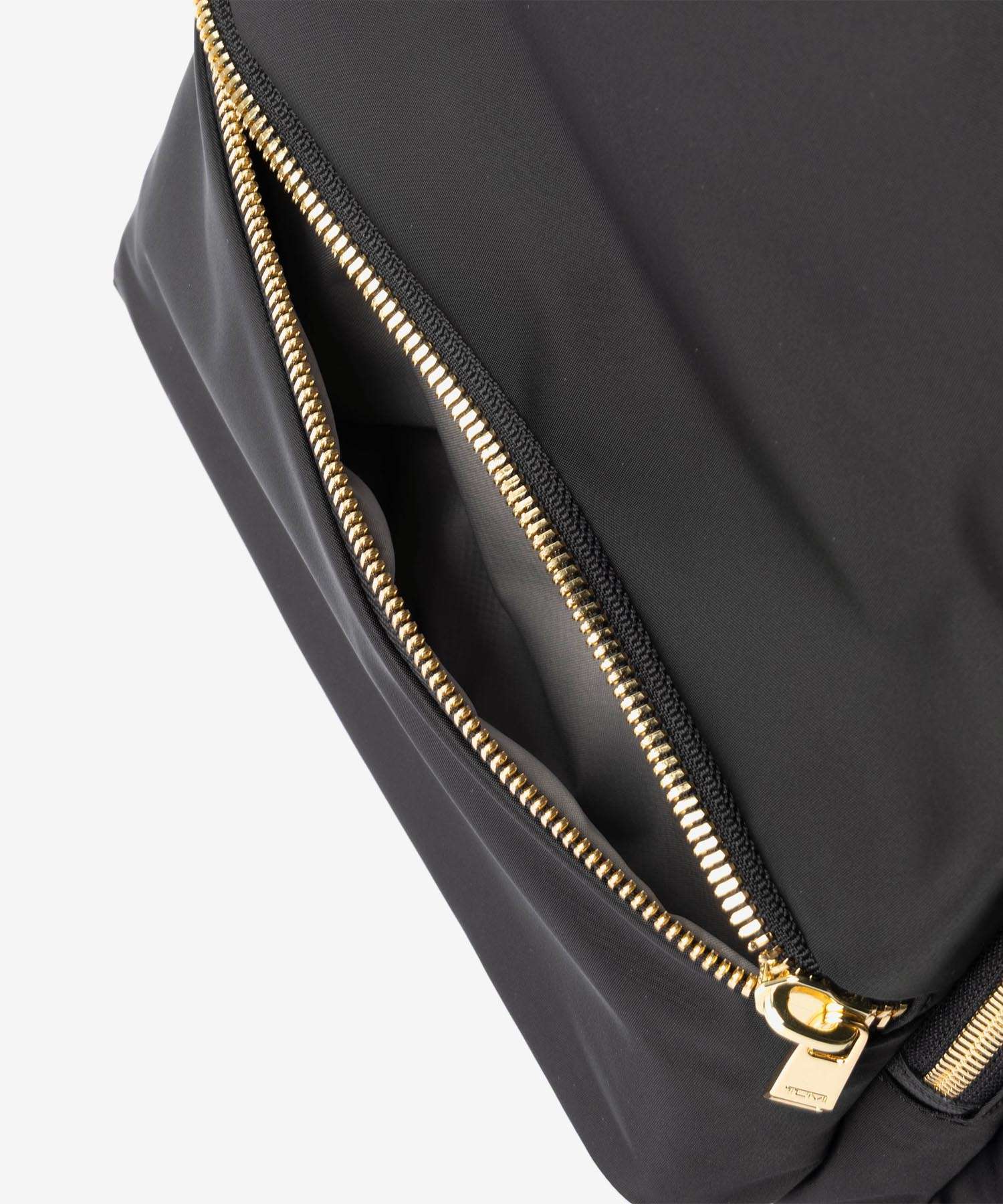 トゥミ TUMI VOYAGEUR ヴォヤジュール CELINA BACKPACK セリーナ バックパック 0196600 146566 リュックサック レディース バッグ
