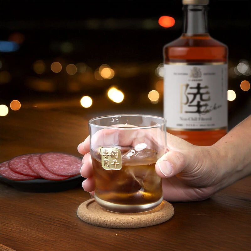 陸 名入れ お酒 ウイスキー キリン ハイボール ロックグラス グラス  名前入り プレゼント ギフト 面白い センス 定年退職 還暦祝い 退職祝い 男性 女性 お祝い 古希 喜寿 傘寿 米寿 卒寿 白寿 百寿 敬老の日
