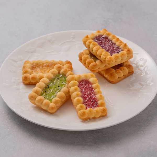 銀座千疋屋 銀座ジェムクッキー 15個入 クッキー 詰め合わせ ギフト スイーツ フルーツジャム クッキー 焼き菓子 個包装 お菓子 手土産 内祝い お祝い お返し 贈り物 プレゼント