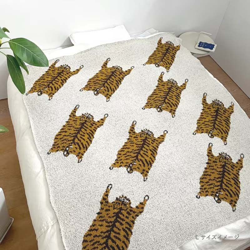毛布 モモンガ ブランケット 二ットブランケット ひざ掛け アニマル ねこ 猫 大判 虎 膝掛け ハーフケット 寝具 洗える 秋 冬 オフィス あったか ふわふわ おしゃれ おもしろ かわいい インパクト トラ ウサギ ゴリラ 冷房対策  ベッドルーム