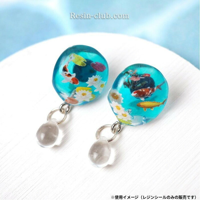 レジンクラブ 情景のレジン 睡蓮の池 RC-JOK-003 レジンシール 埋め込み 転写シール ハンドメイド アクセサリーパーツ 鯉 水草 蓮の花 奥行き感 透明感 初心者向け クラフト DIY