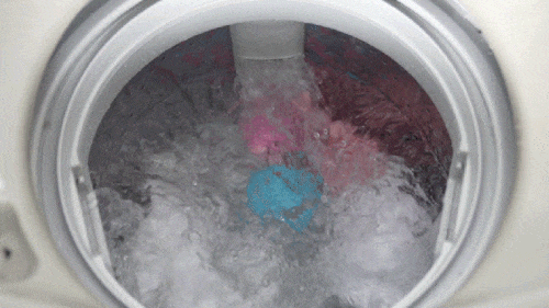 洗濯ボール ドクターランドリー Dr.LAUNDRY 2個セット シリコンユニケア UNICARE ランドリーボール ペットの毛 猫の毛 犬の毛 髪の毛 ほこり取り 不純物吸着 静電気防止 毛玉防止 絡まり防止 ふわふわ仕上げ 繰り返し使える 洗濯グッズ 洗濯用品 ペット用品 猫 犬 ペットのいる家庭 便利グッズ