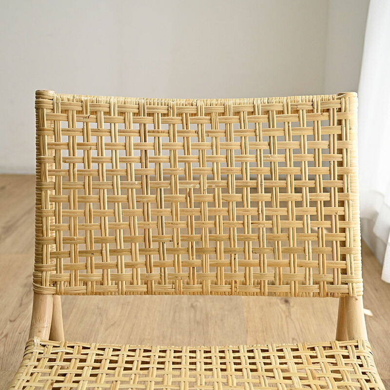 座椅子 ラタンチェア ローチェア rattan 椅子 リラックス フロアチェア ラウンジチェア パーソナルチェア イージーチェア ベージュ ナチュラル インテリア 和風 日本 畳 ひとり暮らし リビングチェア 北欧 おしゃれ 洋室 和室 ギフト 敬老の日