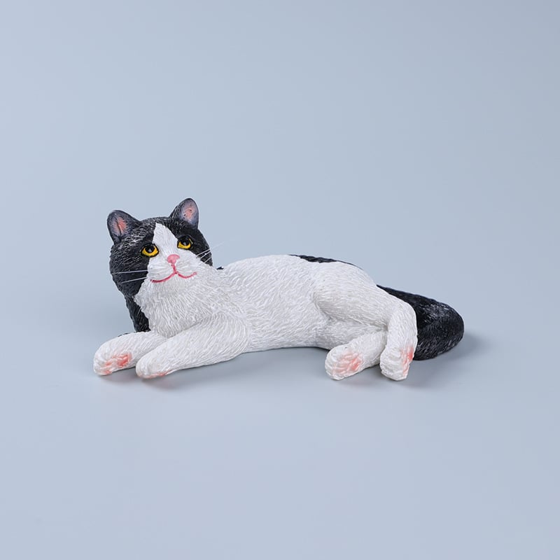 猫 置物 2個セット ミニチュア ねこ ネコ オブジェ 樹脂製 かわいい アニマル 車載 インテリア ダッシュボード 卓上 飾り 小型 デコレーション 雑貨 プレゼント