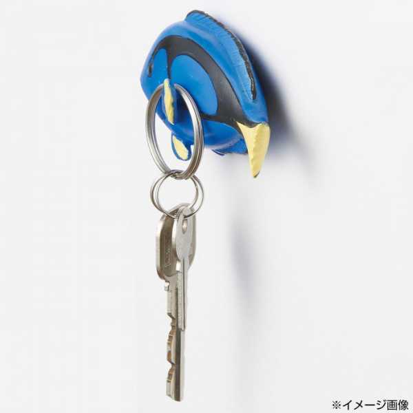 キーハンガー ナンヨウハギ マグネットフック 鍵掛け おしゃれ 玄関 収納 インテリア雑貨 カギ収納 壁掛け 魚 モチーフ レジン製 かわいい 鍵置き場 紛失防止 セトクラフト